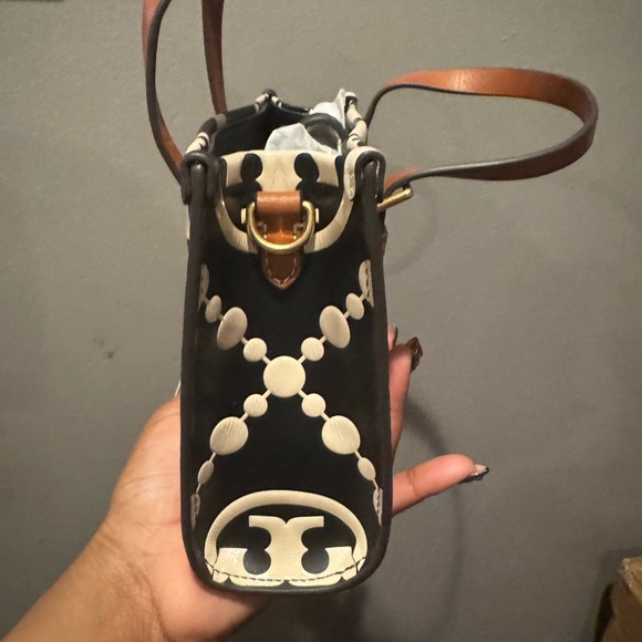 Tory Burch Black and Cream two sided Tote with Brown Handle Bag - Picture 3 of 6